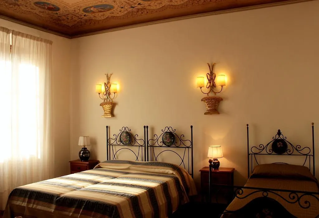 ** Bed & Breakfast Le Stagioni Di Senio Apartment Siena Italy